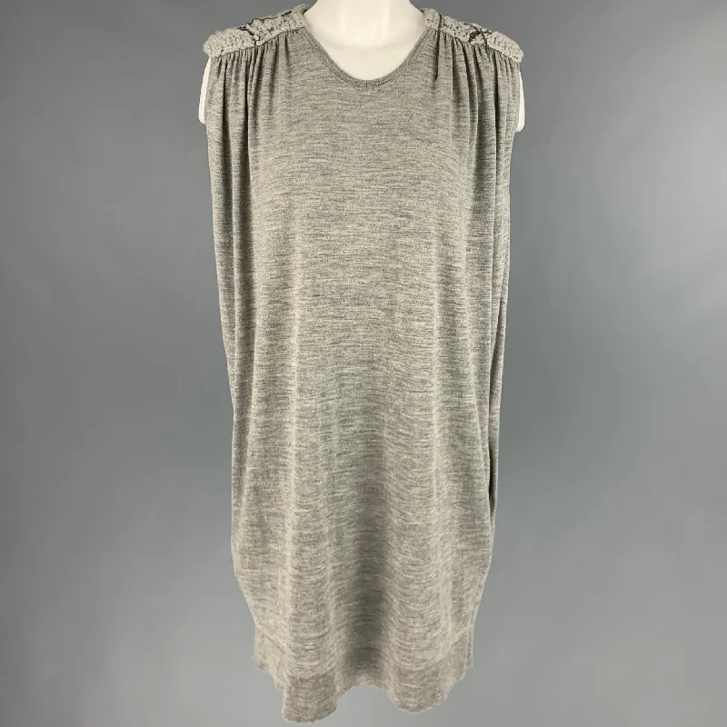 BALMAIN Size 6 Grey Wool Chain V-Neck Dress