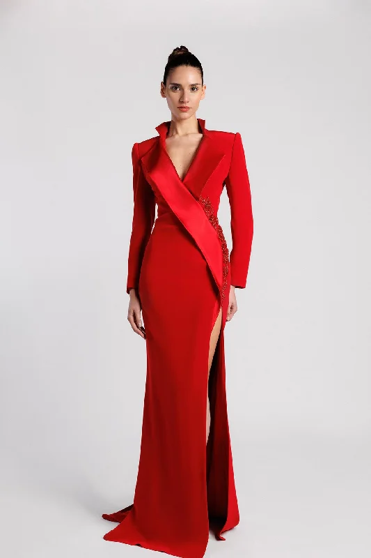 High slit crepe dress with satin details and embroidery